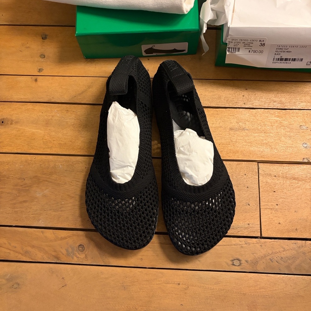 NEW Bottega Veneta Flats - Black Atomic Knit Ballerina Flats - Size 38 / 8